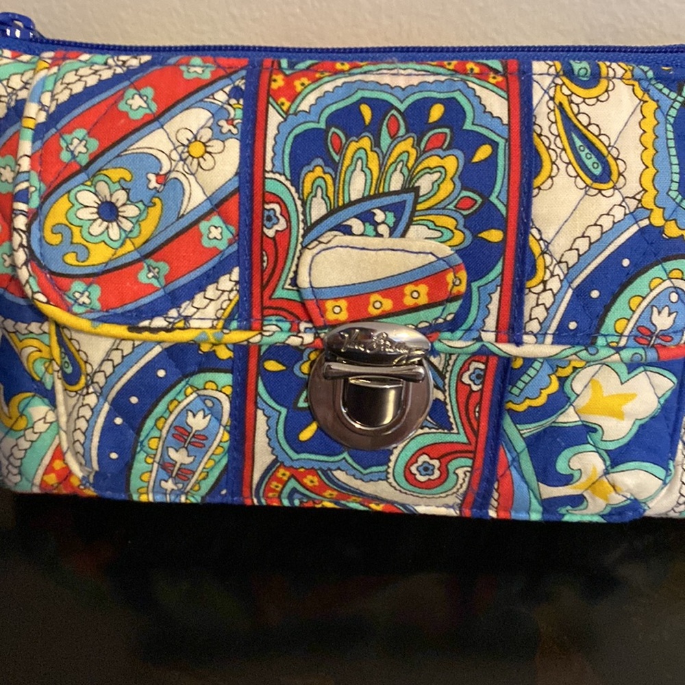 Vera Bradley Wristlet - Picture 2 of 5